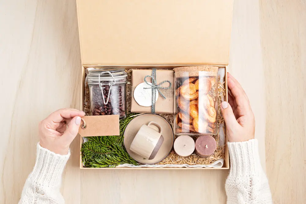 25+ Thoughtful Care Package Ideas For College Students